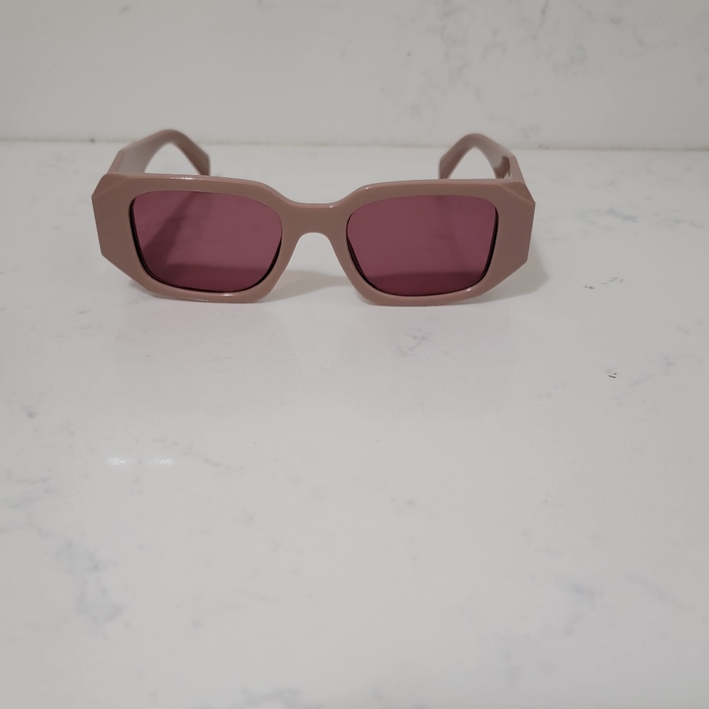 New luxury pink sunglasses